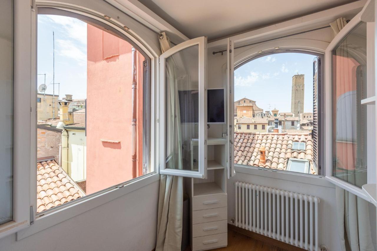 Asinelli, Bologna By Short Holidays ภายนอก รูปภาพ